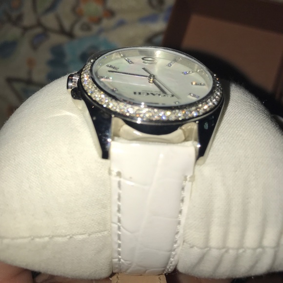 Women’s Coach watch - Picture 2 of 8
